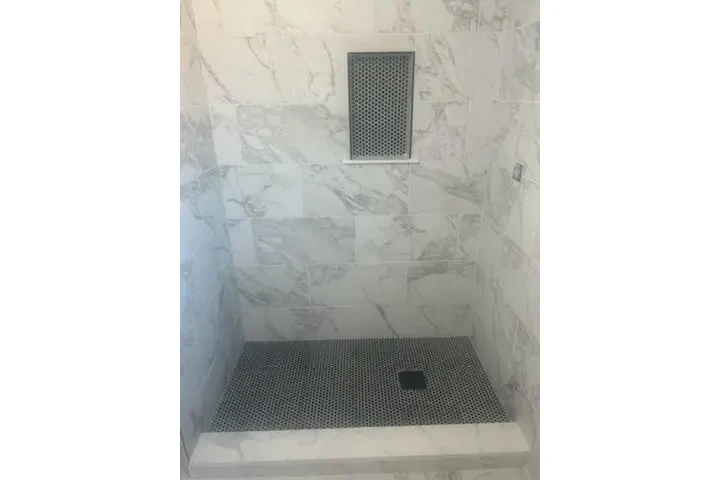 Remodelamos banos completos image 1