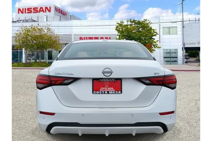 $23815 : Nissan Sentra 2025 SV 4dr Se image 5