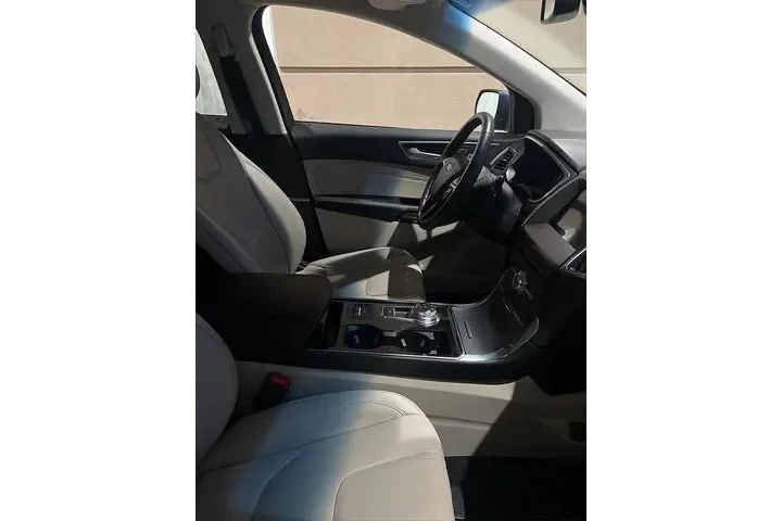 $17000 : Ford Edge 2019 Titanium 4dr image 4