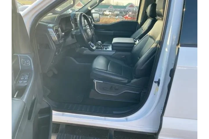 $35998 : Ford F-150 2022 4x4 Lariat 4 image 10