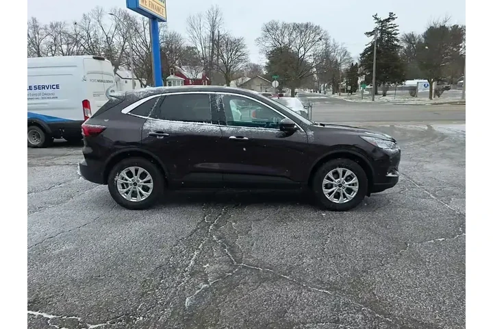 $23193 : Ford Escape 2023 AWD Active image 3