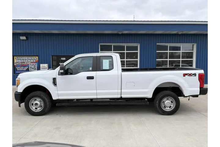 $22990 : 2017 F-250 Super Duty XL image 2