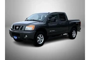 Nissan Titan 2011 4x4 PRO-4X