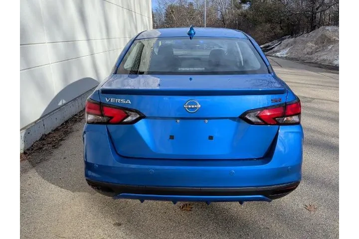 $16995 : Nissan Versa 2023 SR 4dr Sed image 8