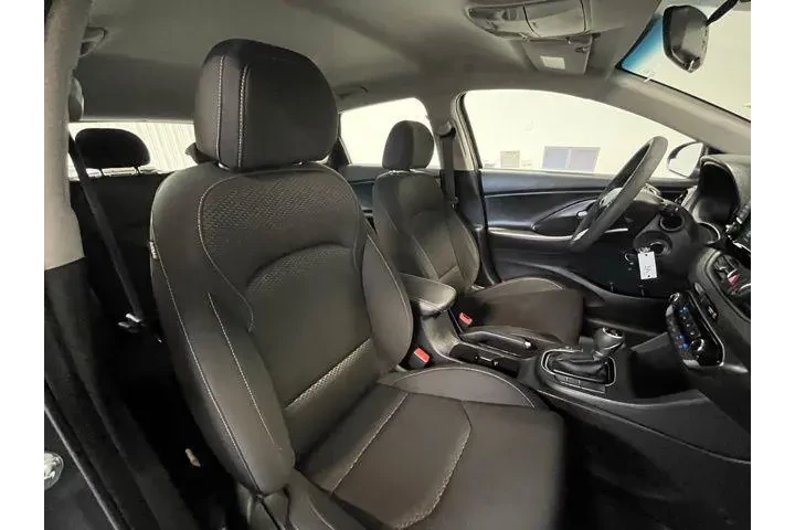 $16465 : Hyundai ELANTRA GT 2019 4dr image 9