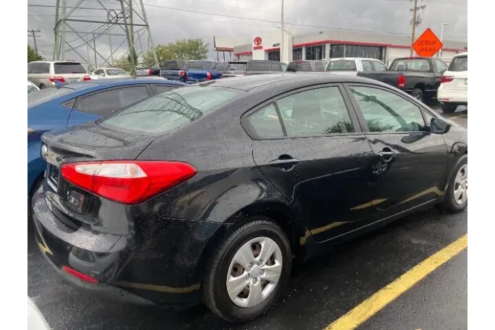 $7990 : 2014 Forte image 4