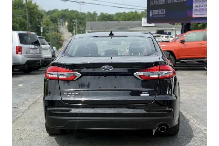 $12495 : 2020 Fusion SE image 7
