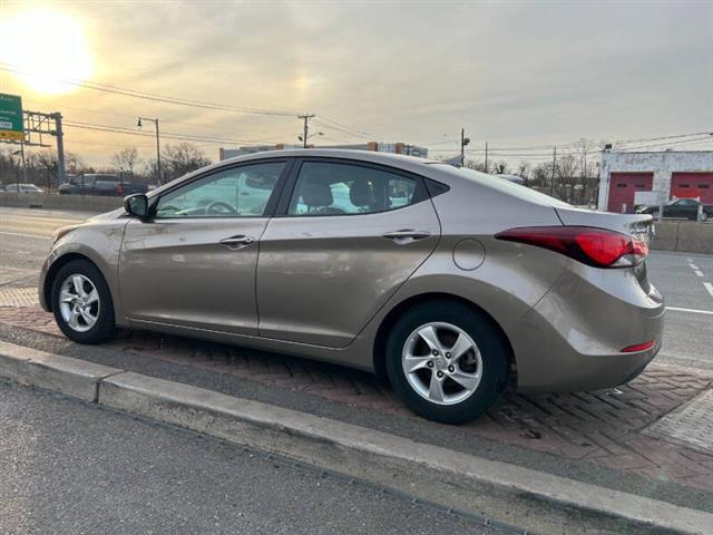 $7995 : 2014 Elantra SE image 7