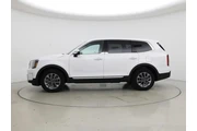 $34998 : Kia Telluride 2025 LX 4dr SU thumbnail