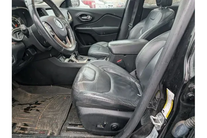 $10000 : Jeep Cherokee 2015 Limited 4 image 8