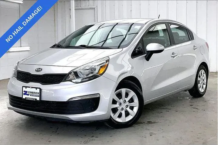 $7490 : Kia Rio 2017 LX 4dr Sedan 6A image 2