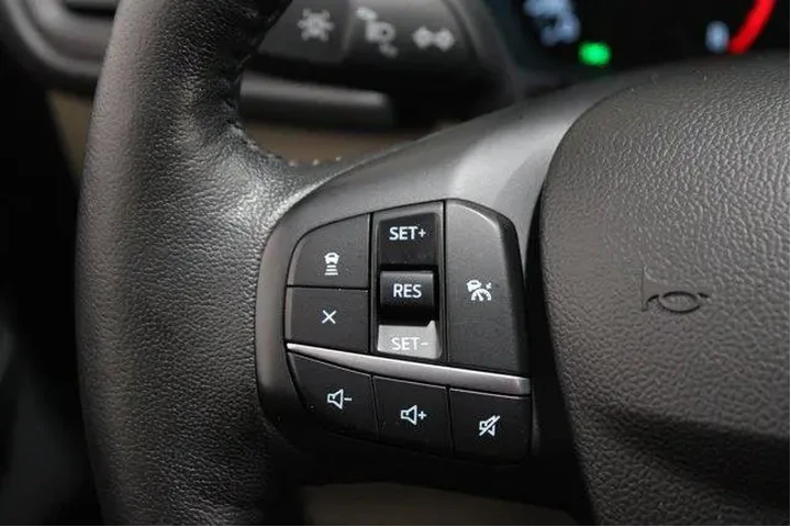 $19988 : Ford Escape 2020 AWD SEL 4dr image 9