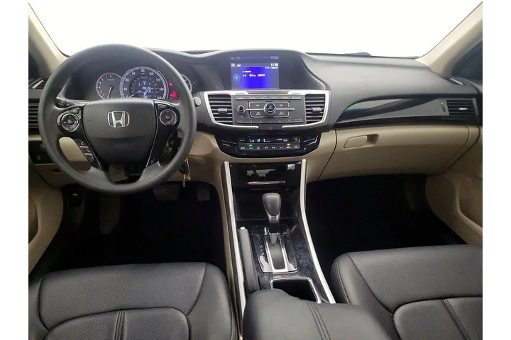 $18998 : Honda Accord 2017 LX 4dr Sed image 9