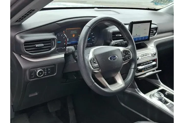 $34497 : Ford Explorer 2023 AWD XLT 4 image 8