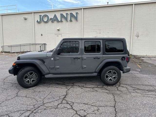 $31991 : PRE-OWNED 2020 JEEP WRANGLER image 3