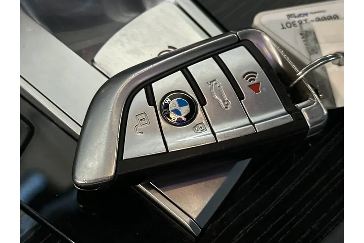 $19599 : BMW 7 Series 2019 740i 4dr S image 10