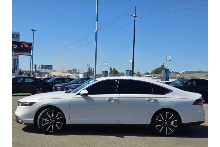 $33588 : Honda Accord Hybrid 2025 Tou image 4