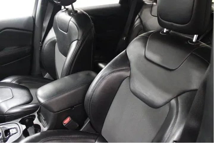 $18911 : Jeep Cherokee 2019 Altitude image 6