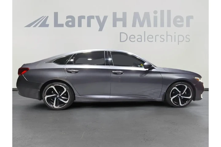 Honda Accord 2019 Sport 4dr image 6