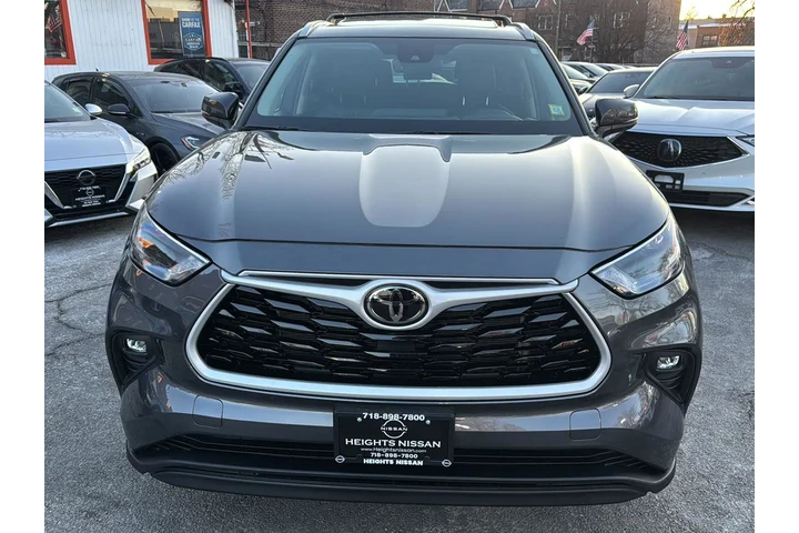 $36990 : Toyota Highlander 2023 AWD L image 2