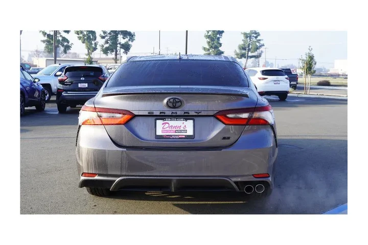 $26877 : 2025 Camry SE Sedan 4D image 6