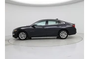 $17998 : Chevrolet Malibu 2023 LT 4dr thumbnail