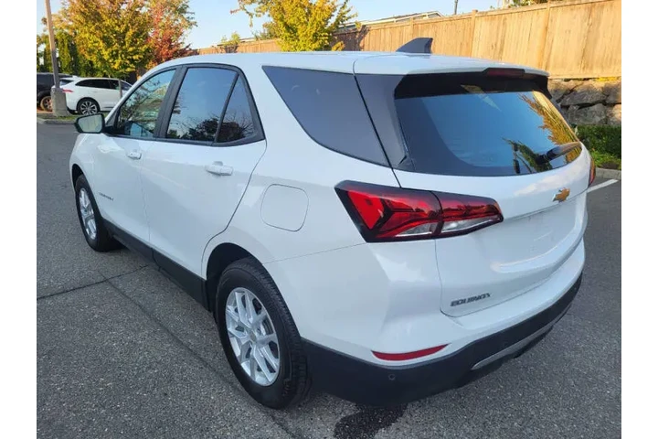 $18900 : 2024 Equinox LS image 5