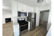 $1960 : 2 Bedrooms Apt Move in Ready thumbnail