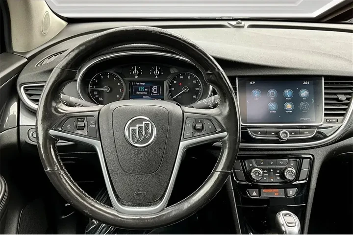 $12869 : Buick Encore 2019 AWD Essenc image 5