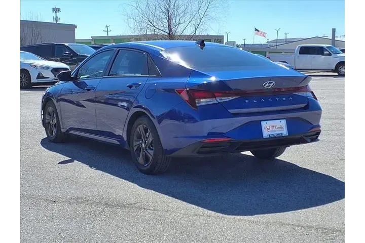 $15991 : Hyundai ELANTRA 2021 SEL 4dr image 5