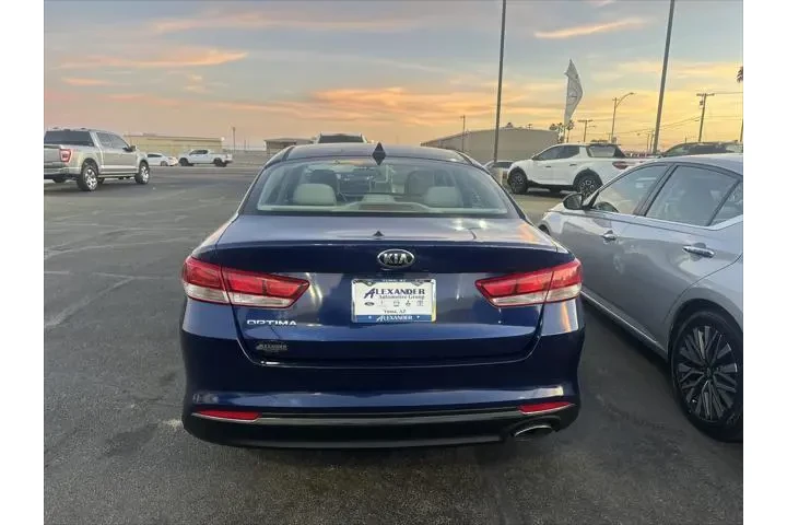 $7999 : Kia Optima 2016 LX 4dr Sedan image 6