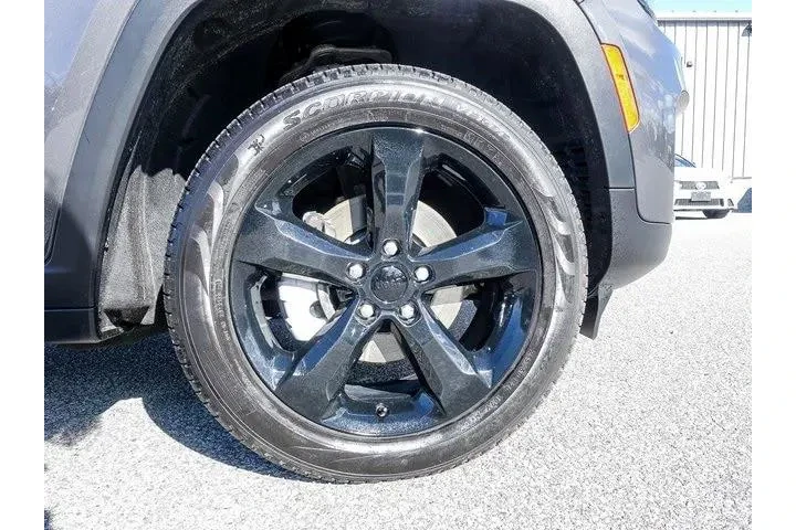 $34559 : Jeep Grand Cherokee 2024 4x4 image 10