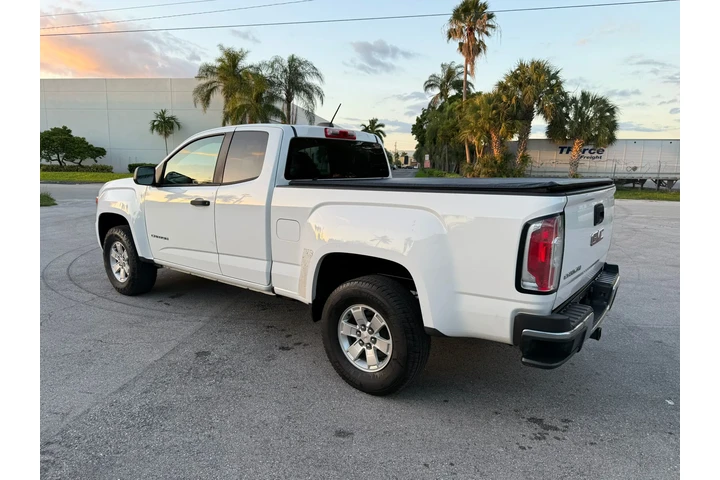 $9900 : GMC CANYON image 3