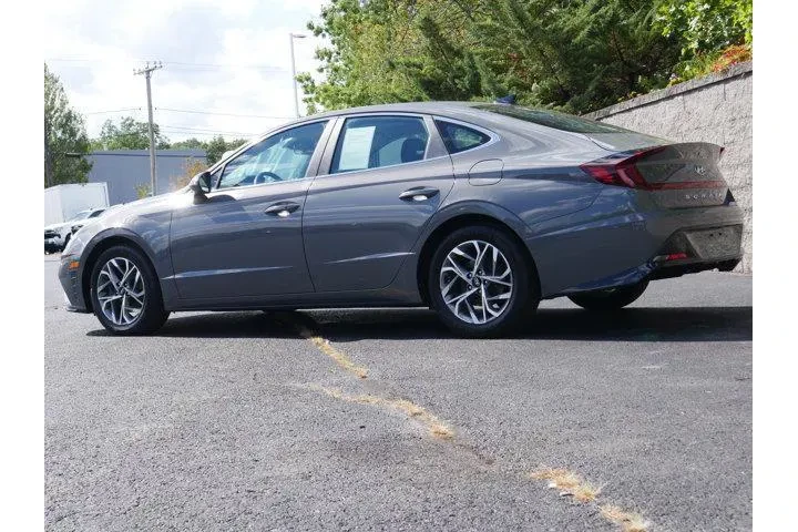 $20995 : Hyundai SONATA 2023 SEL 4dr image 4