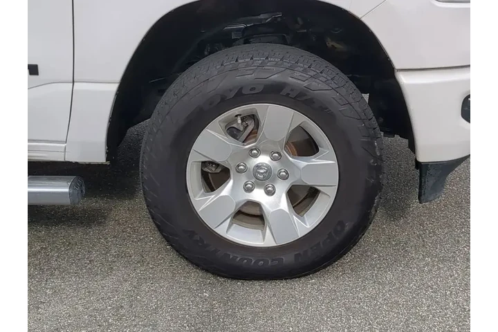 $34355 : Ram 1500 2020 4x4 Rebel 4dr image 10