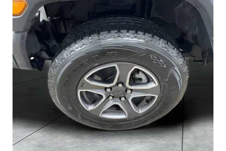 $26941 : Jeep Wrangler 2019 4x4 Sport image 9