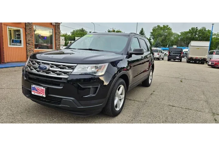 $19490 : 2019 Explorer image 3