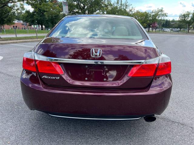 $9500 : 2013 Accord LX image 7