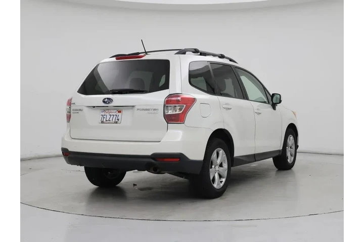 $17998 : Subaru Forester 2015 AWD 2.5 image 8