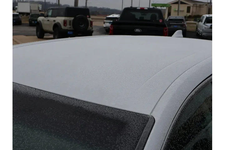 $11240 : Ford Edge 2017 Titanium 4dr image 4