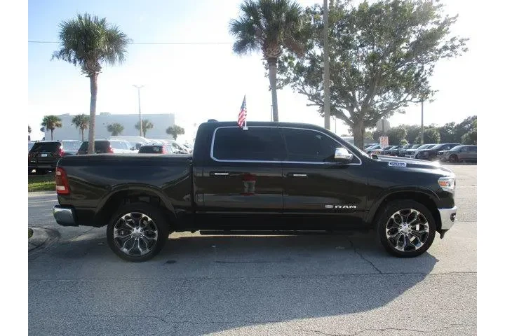 $32995 : Ram 1500 2019 4x4 Laramie Lo image 8