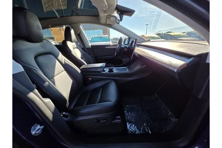 $32400 : Tesla Model Y 2023 AWD 4dr C image 10