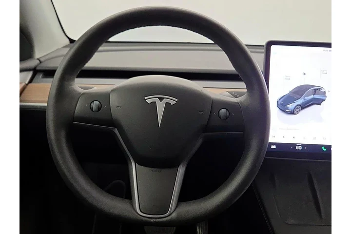 $37998 : Tesla Model Y 2024 Long Rang image 10