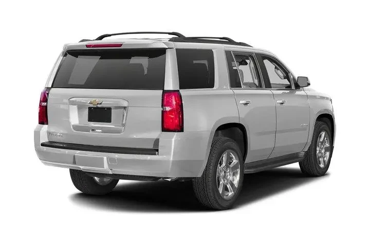 $17990 : Chevrolet Tahoe 2016 4x2 LS image 2