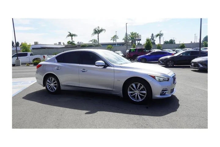 $15984 : 2017 Q50 3.0t Premium image 4