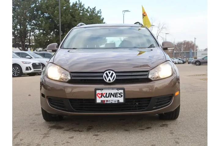 $8877 : Volkswagen Jetta 2013 SportW image 2