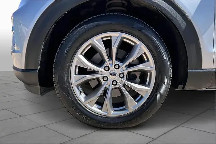 $25079 : Ford Explorer 2021 XLT 4dr S image 10