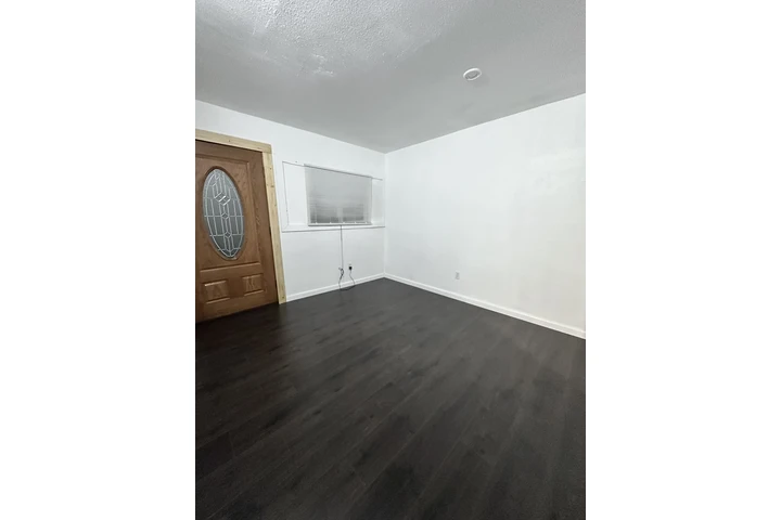 $2800 : Rento manufacture home image 1