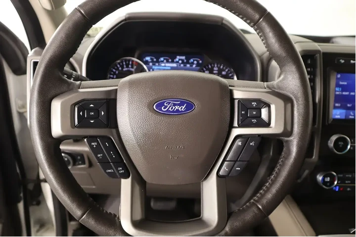 $31259 : Ford Expedition MAX 2021 4x4 image 3