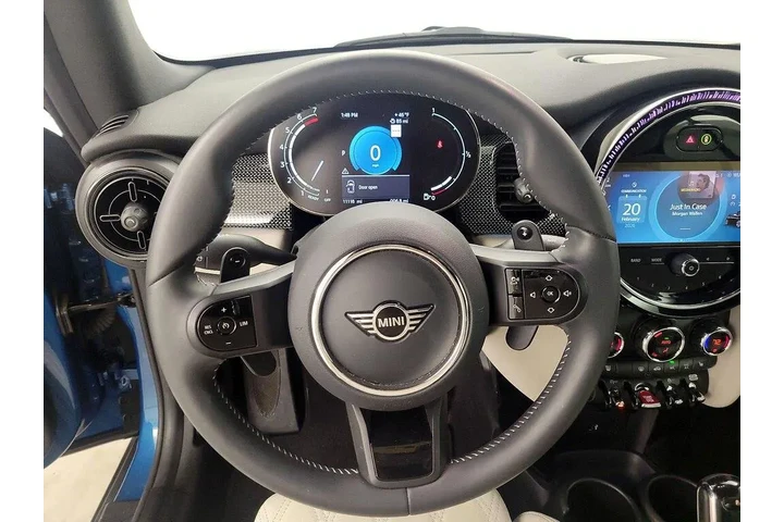 $28998 : MINI Convertible 2023 Cooper image 10